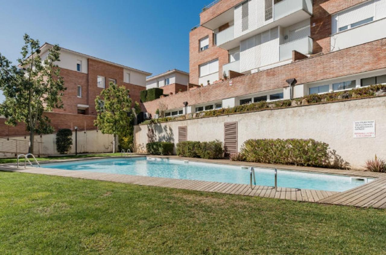 Bonito Duplex Con Piscina En Barcelona&Playa Tiana Exterior foto